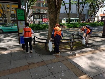 SeRV宮城　定禅寺通り清掃のサムネイル画像