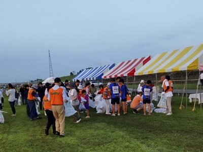 SeRVとやま 納涼花火大会会場清掃ボランティアのサムネイル画像