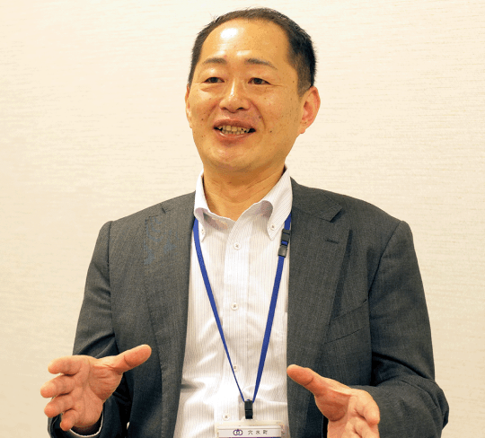 黒田篤史